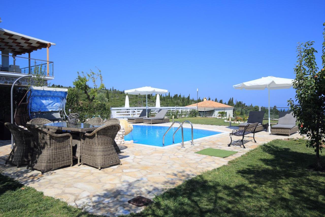 Villas Goudis Tsoukaládhes 외부 사진