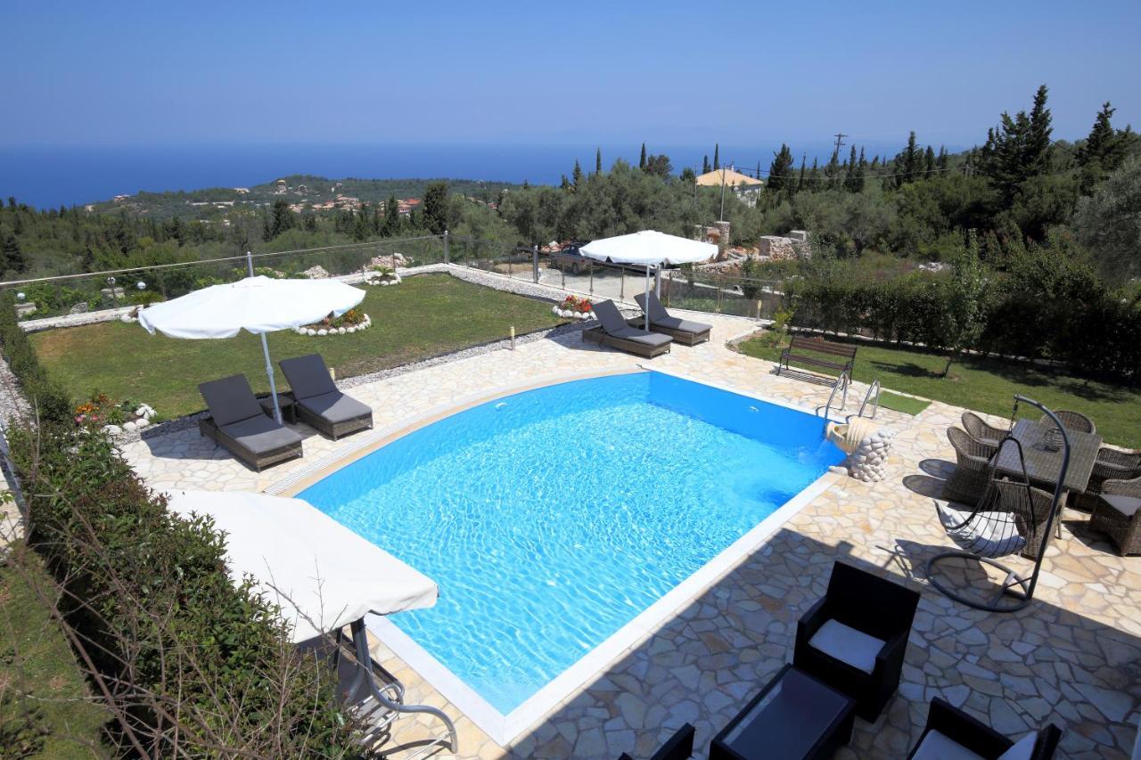 Villas Goudis Tsoukaládhes 외부 사진