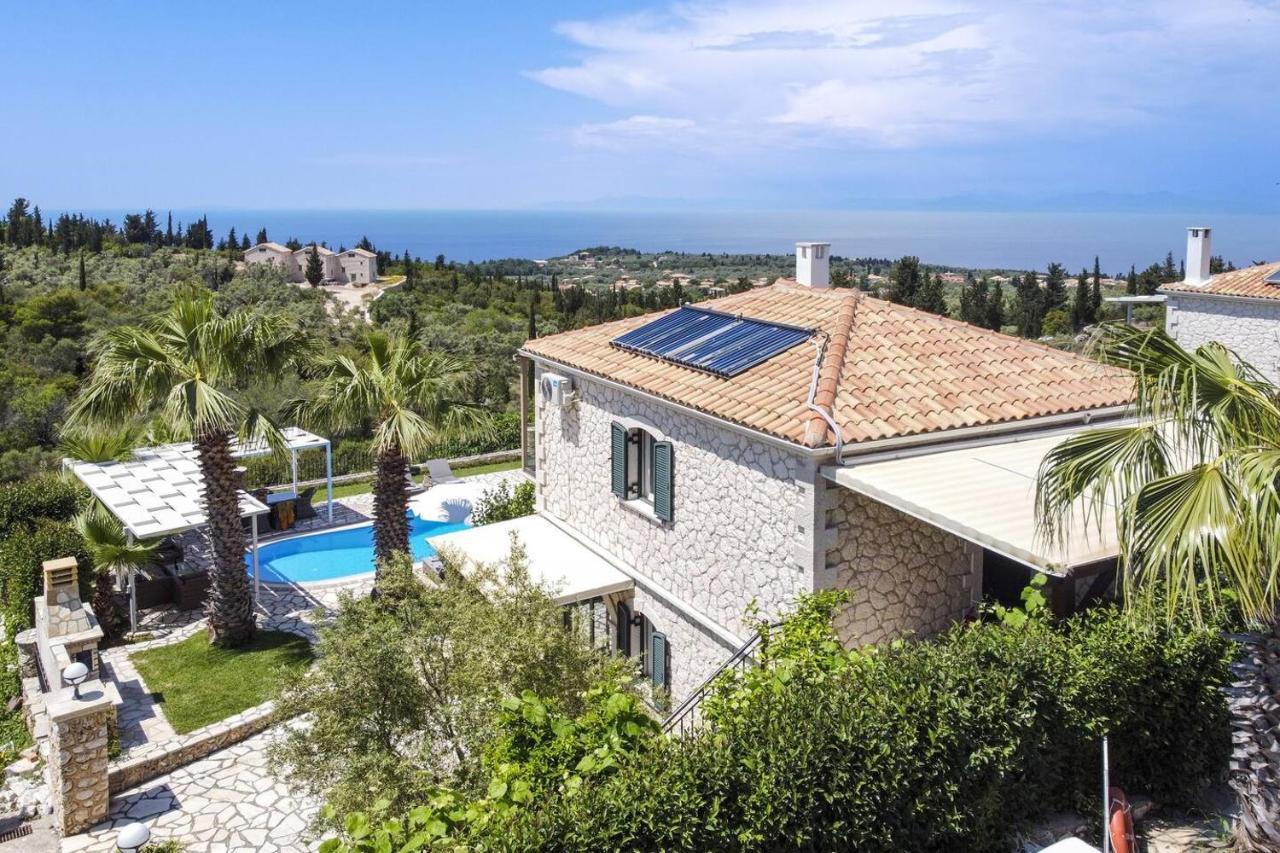 Villas Goudis Tsoukaládhes 외부 사진