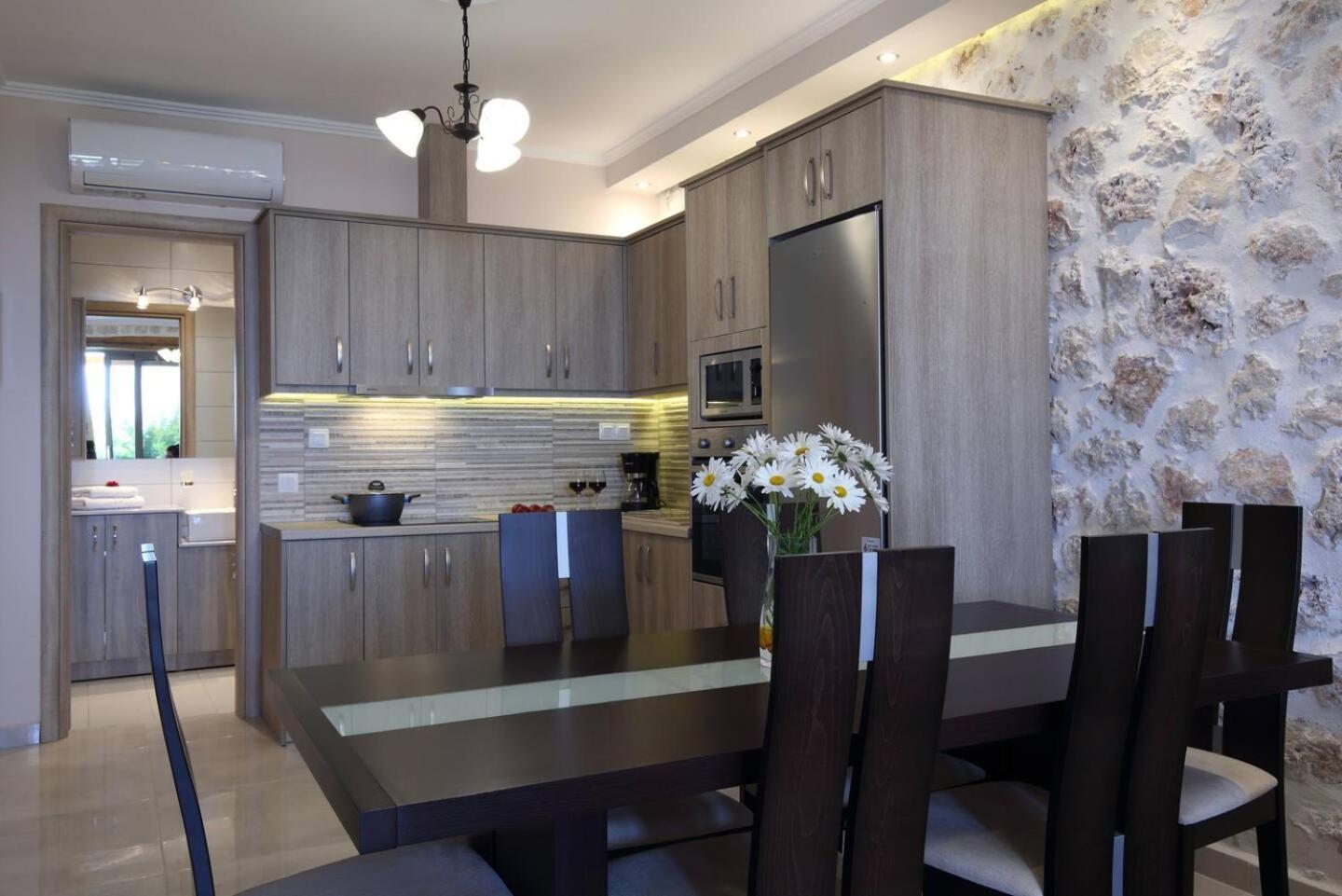 Villas Goudis Tsoukaládhes 외부 사진