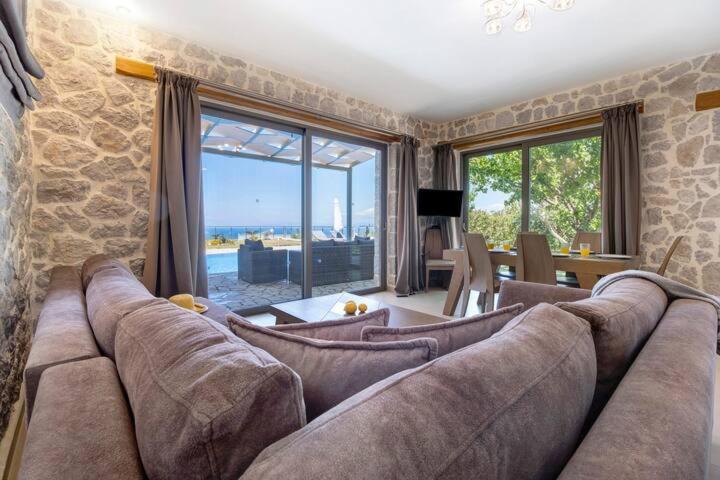 Villas Goudis Tsoukaládhes 외부 사진